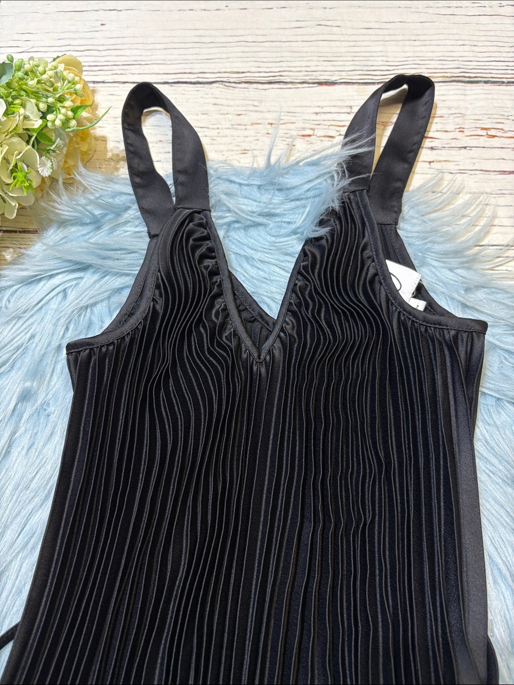 Sam Edelman Black Satin Plisse Spaghetti Strap Midi Dress sz S - Picture 2 of 7